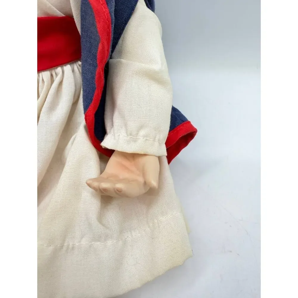 Kathy Hippensteel vintage porcelain